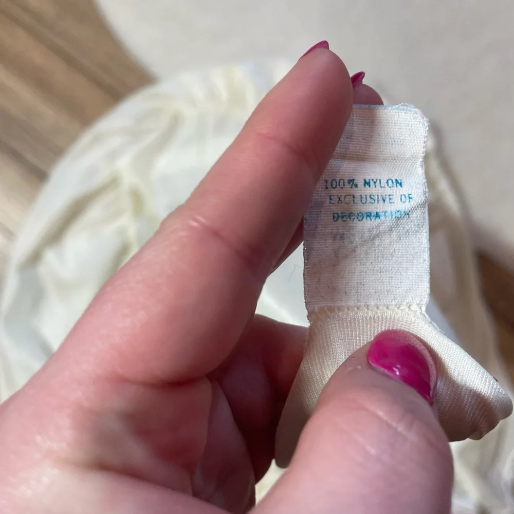 Vintage Vandemere romantic, Victorian, Cottagecore, Croquette Night slip gown - Picture 9 of 9